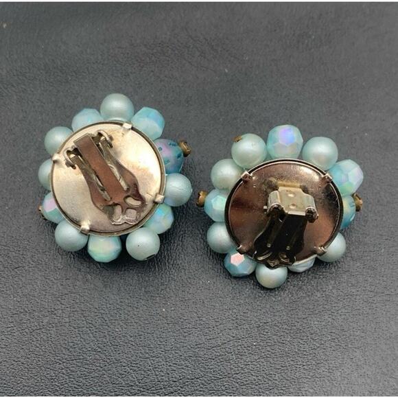 Vintage Blue Iridescent Cluster Clip On Earrings - Picture 4 of 4